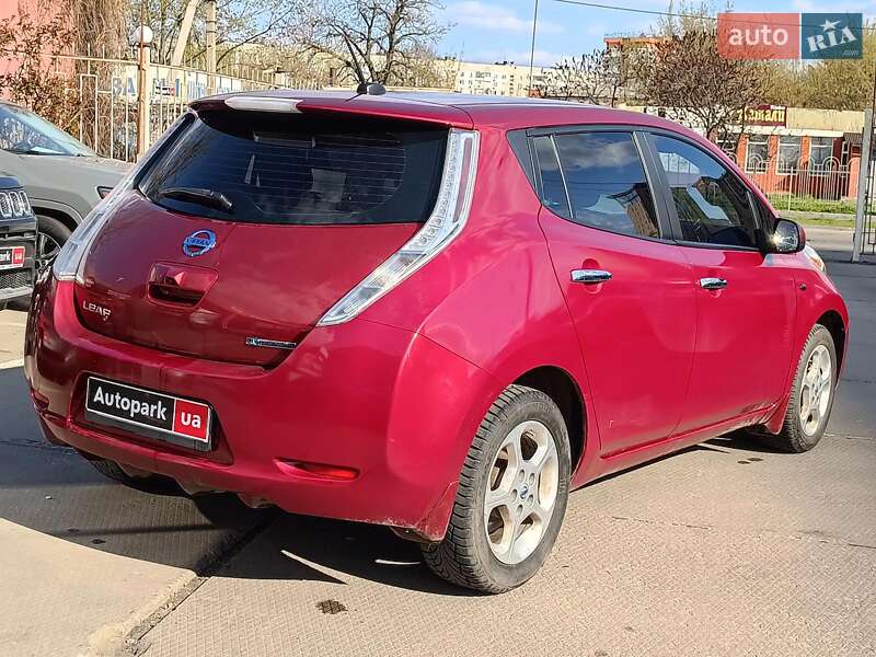 Хэтчбек Nissan Leaf 2015 в Харькове