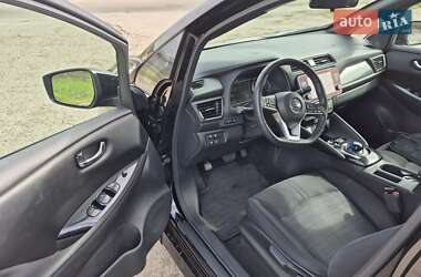 Хетчбек Nissan Leaf 2021 в 