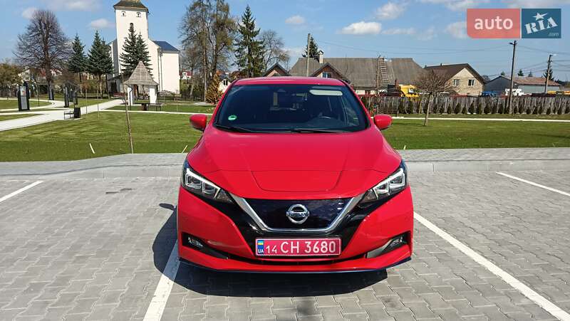 Хэтчбек Nissan Leaf 2019 в Львове