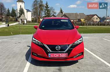 Хэтчбек Nissan Leaf 2019 в 