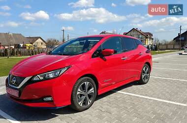 Хэтчбек Nissan Leaf 2019 в 
