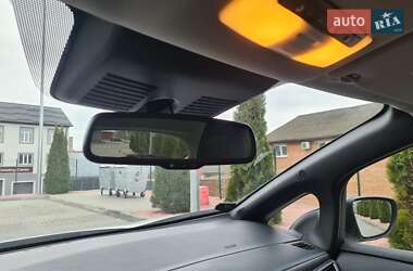 Хэтчбек Nissan Leaf 2019 в 