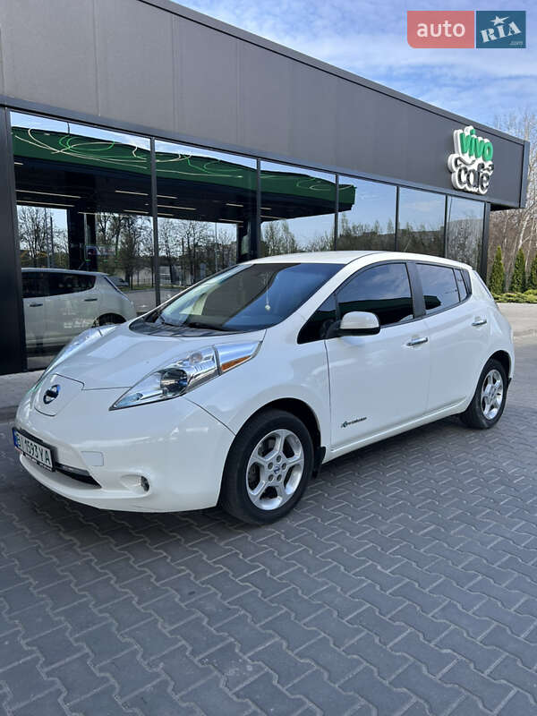 Nissan Leaf 2014
