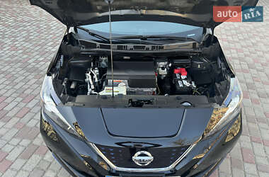Хэтчбек Nissan Leaf 2021 в 