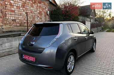 Хэтчбек Nissan Leaf 2014 в 
