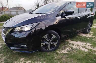 Хетчбек Nissan Leaf 2019 в 