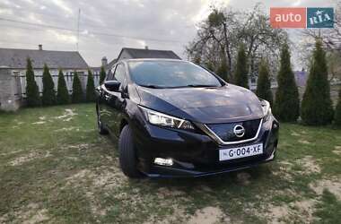 Хетчбек Nissan Leaf 2019 в 