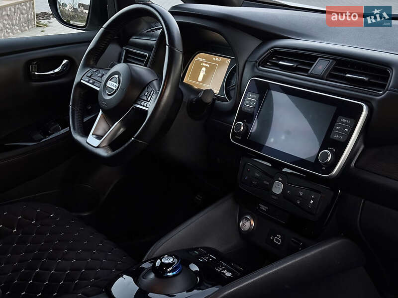 Хэтчбек Nissan Leaf 2019 в Виннице