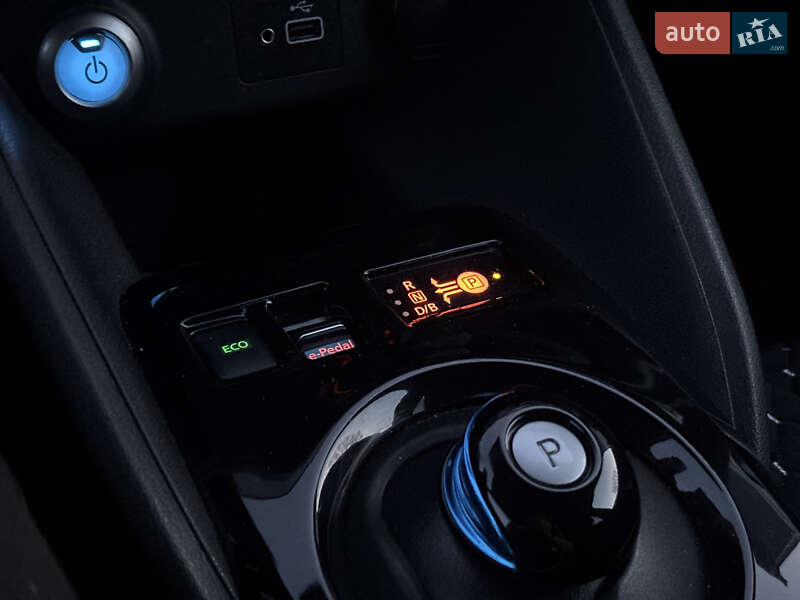 Хэтчбек Nissan Leaf 2019 в Виннице