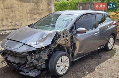 Хэтчбек Nissan Leaf 2018 в Львове