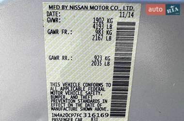 Хетчбек Nissan Leaf 2014 в 