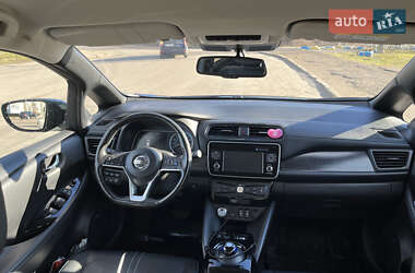 Хетчбек Nissan Leaf 2018 в 