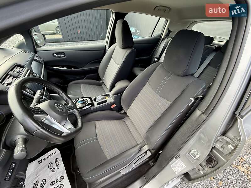 Хетчбек Nissan Leaf 2020 в Самборі