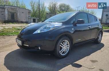 Хэтчбек Nissan Leaf 2012 в Ровно