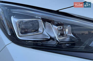 Хэтчбек Nissan Leaf 2019 в 