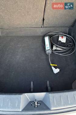 Хэтчбек Nissan Leaf 2020 в 