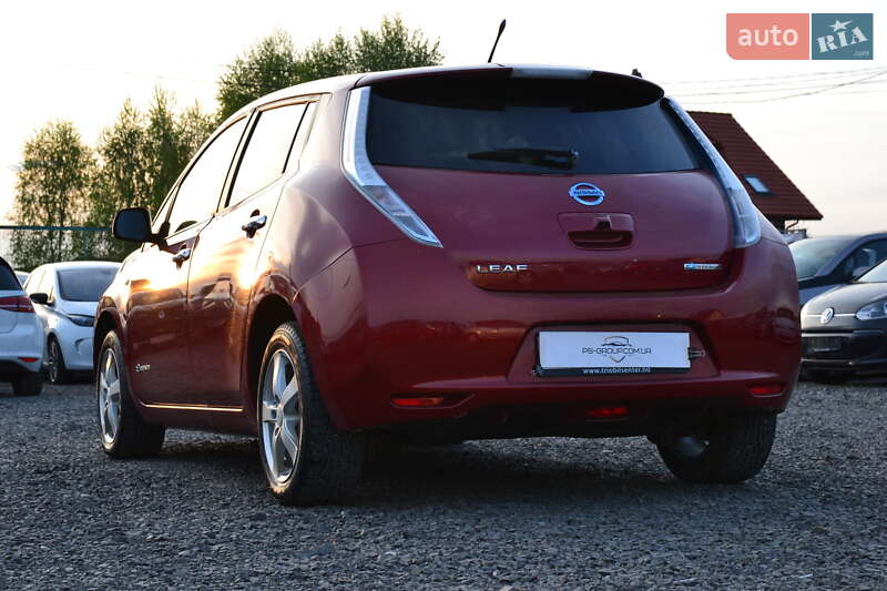 Хетчбек Nissan Leaf 2014 в Луцьку