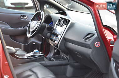Хетчбек Nissan Leaf 2013 в Луцьку