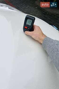Хэтчбек Nissan Leaf 2014 в 