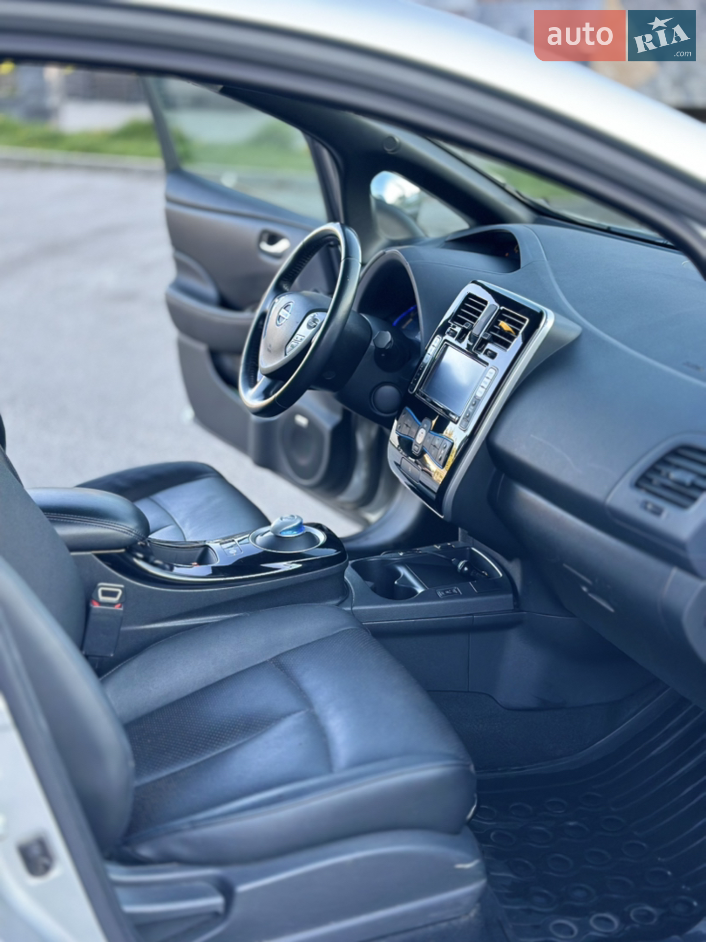 2013 Nissan Leaf - мініатюра 24