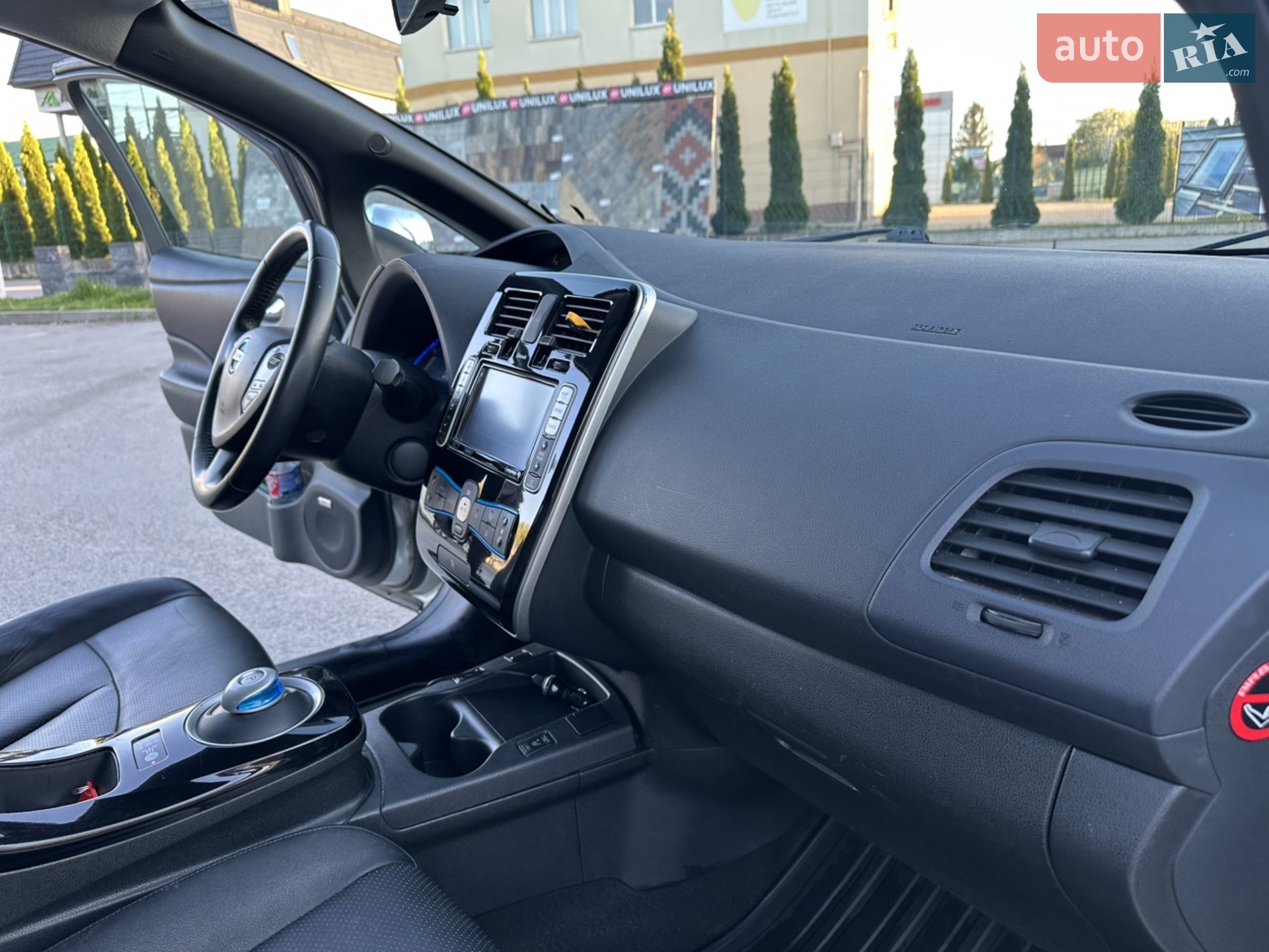 2013 Nissan Leaf - мініатюра 28