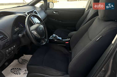 Хетчбек Nissan Leaf 2014 в 