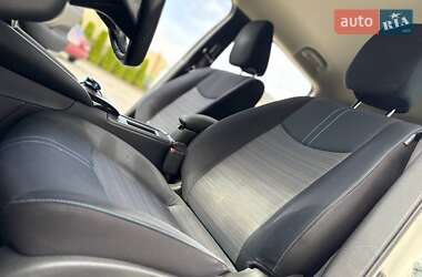 Хетчбек Nissan Leaf 2021 в 