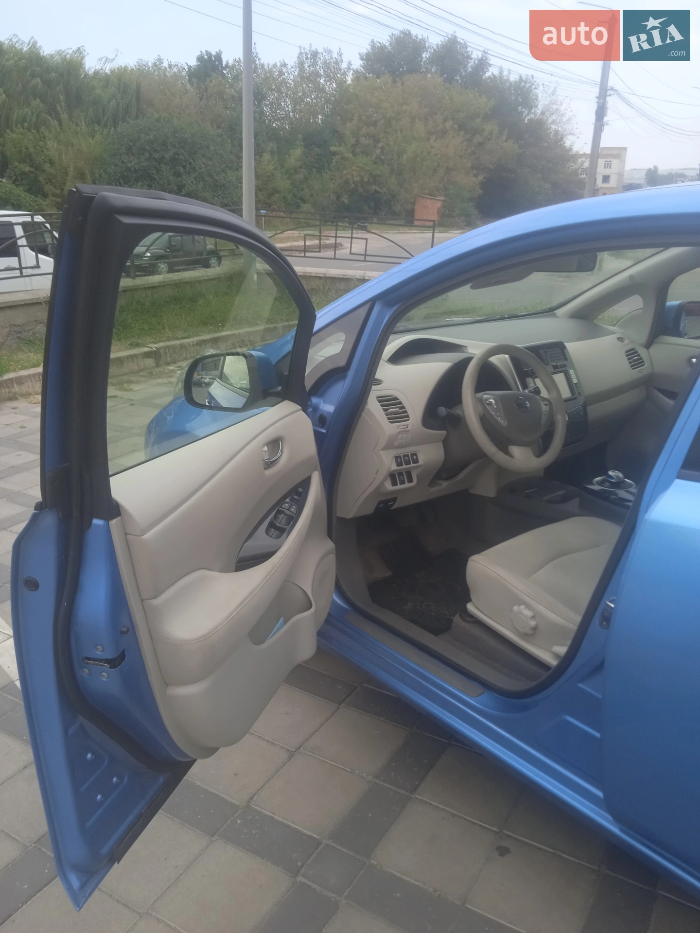 2011 Nissan Leaf - мініатюра 8