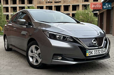 Хэтчбек Nissan Leaf 2021 в Ровно
