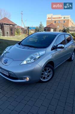 Хетчбек Nissan Leaf 2014 в Львові