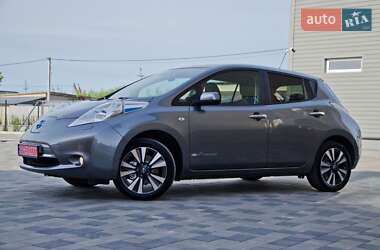 Хэтчбек Nissan Leaf 2017 в 