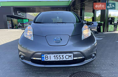 Хетчбек Nissan Leaf 2014 в 