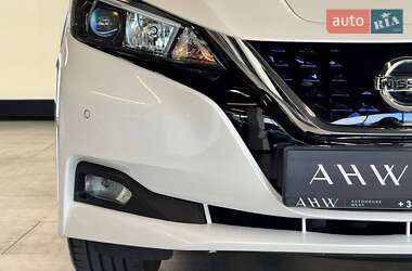 Хетчбек Nissan Leaf 2020 в 
