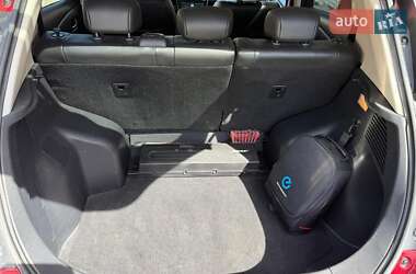 Хэтчбек Nissan Leaf 2015 в 