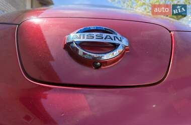 Хэтчбек Nissan Leaf 2015 в 