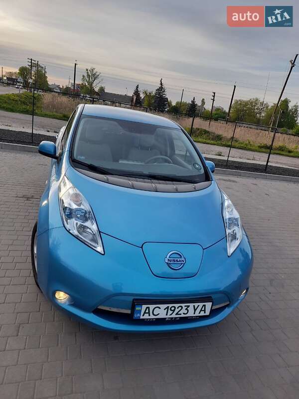 Хэтчбек Nissan Leaf 2012 в Любомле фото 4 Хэтчбек Nissan Leaf 2012 в Любомле