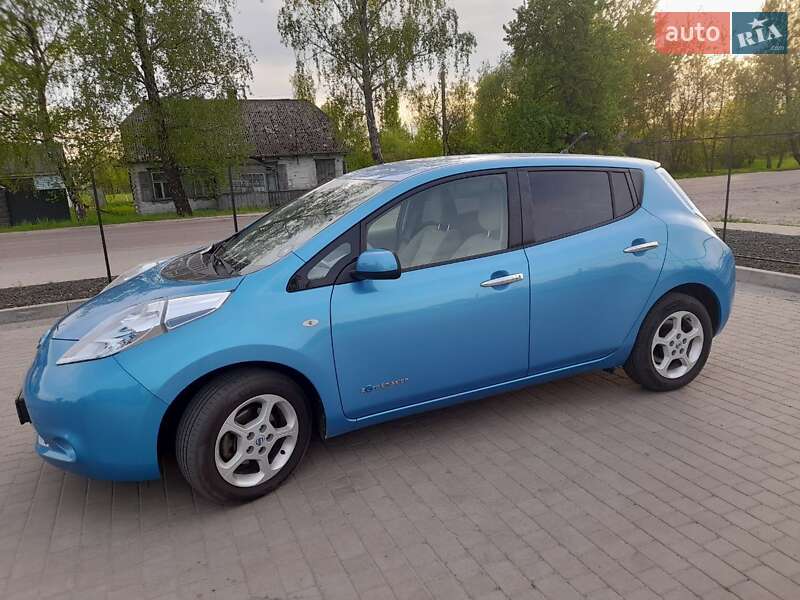 Хэтчбек Nissan Leaf 2012 в Любомле фото 5 Хэтчбек Nissan Leaf 2012 в Любомле