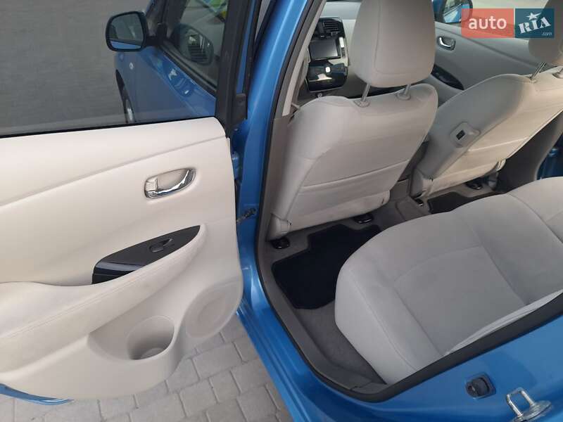 Хэтчбек Nissan Leaf 2012 в Любомле фото 38 Хэтчбек Nissan Leaf 2012 в Любомле