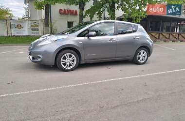 Хетчбек Nissan Leaf 2017 в 