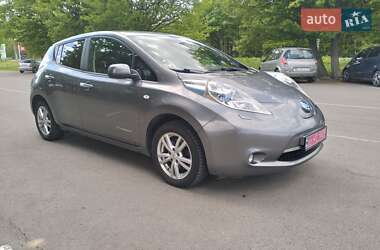 Хетчбек Nissan Leaf 2017 в Івано-Франківську