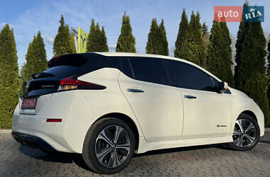 Хэтчбек Nissan Leaf 2019 в 