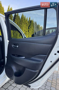 Хэтчбек Nissan Leaf 2019 в 
