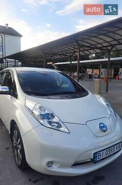 Хэтчбек Nissan Leaf 2014 в Кременчуге