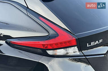 Хэтчбек Nissan Leaf 2020 в 