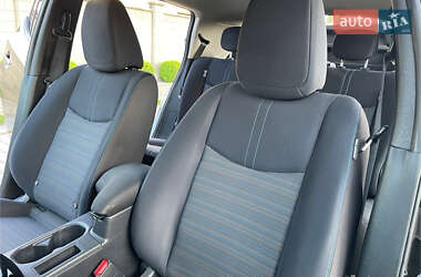 Хэтчбек Nissan Leaf 2020 в 