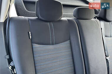 Хэтчбек Nissan Leaf 2020 в 