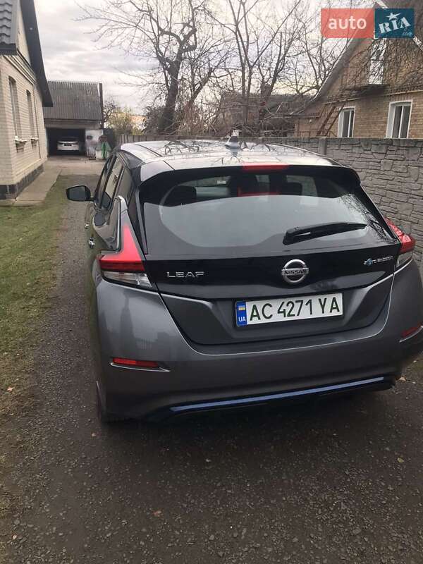 Хэтчбек Nissan Leaf 2018 в Луцке