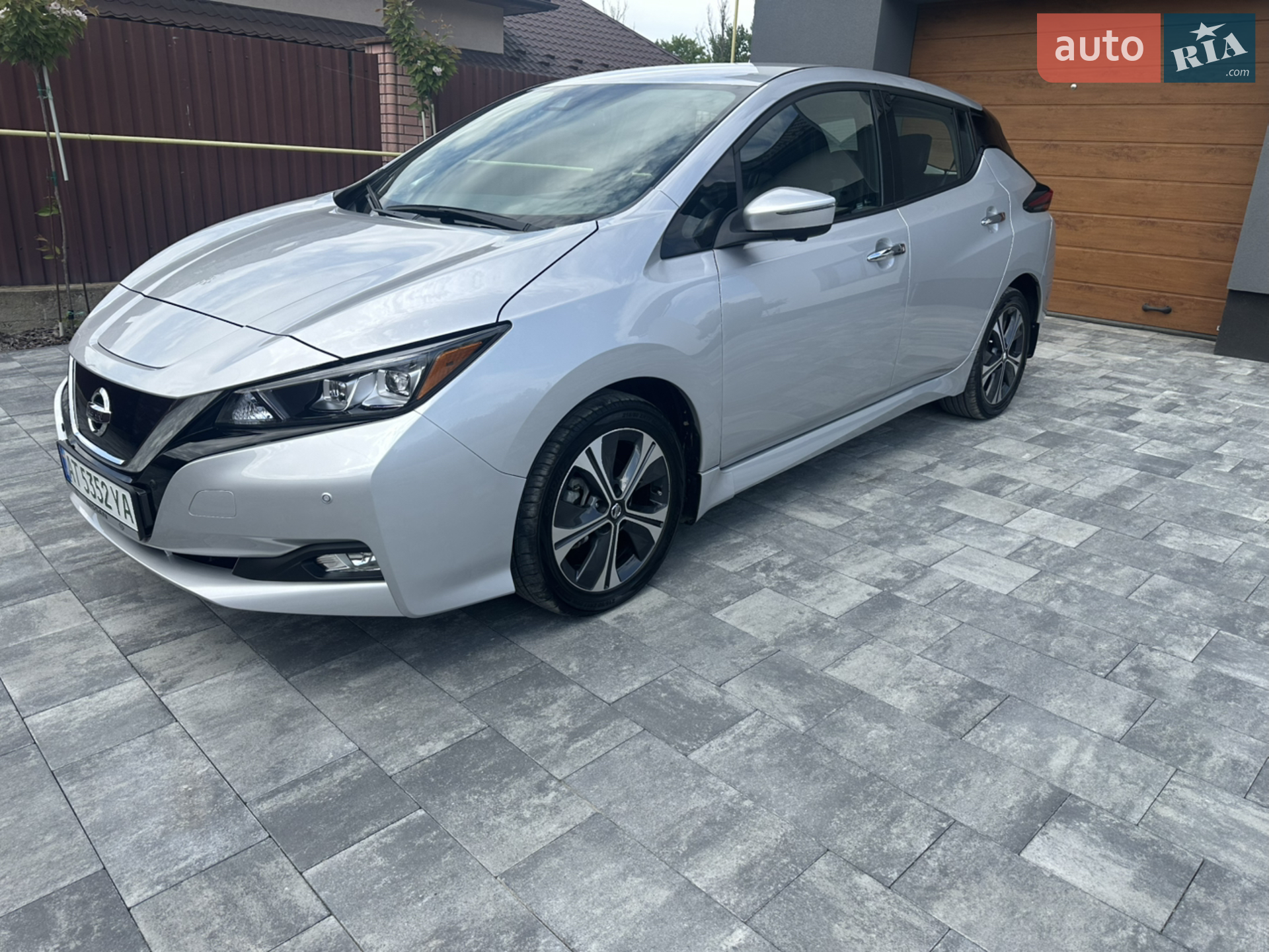Nissan Leaf 2021 VIN 1N4BZ1DV9MC555551 фото оголошення 8 з 21