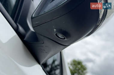 Хэтчбек Nissan Leaf 2020 в 
