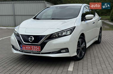 Хэтчбек Nissan Leaf 2020 в 